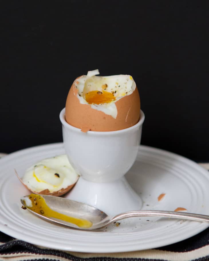 Hard boiled egg sales container