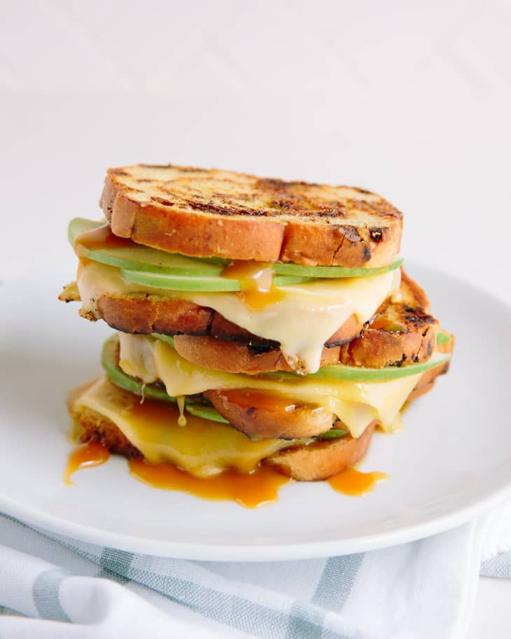 Recipe Gouda and Apple Cinnamon Swirl Grilled Cheese Kitchn