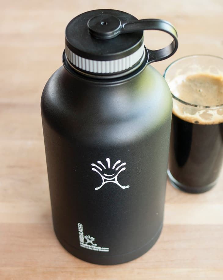 Hydro flask growler 64 hot sale oz