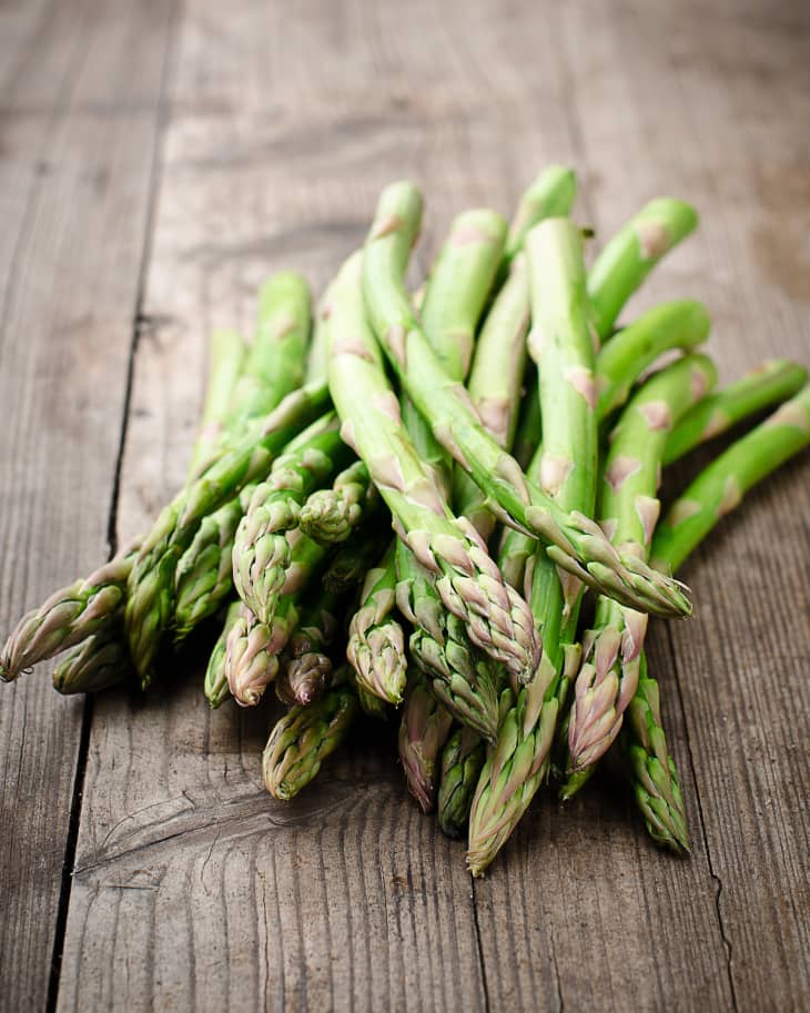 Why Asparagus Makes Your Pee Smell Funny The Kitchn