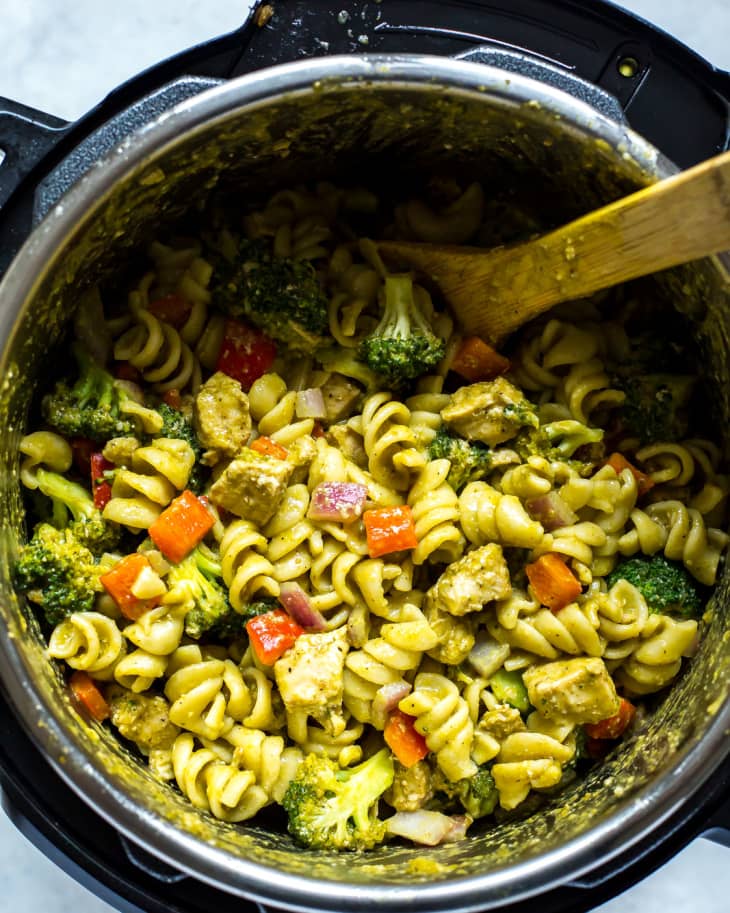 Instant Pot Chicken Pesto Pasta Eating Instantly The Kitchn