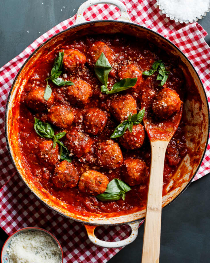 How To Cook Meatballs With Cheese Inside