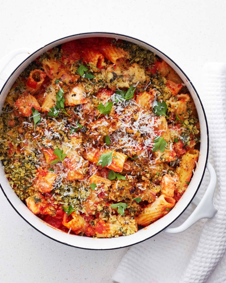 Chicken & Tomato No-Boil Pasta Bake | The Kitchn