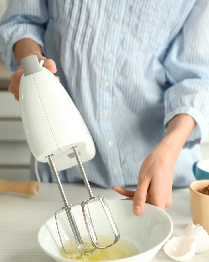 Why My Stand Mixer Will Never Replace My Hand Mixer The Kitchn