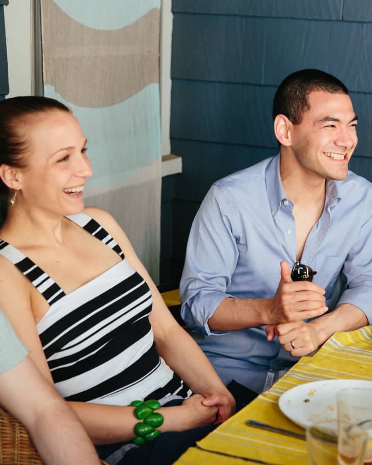 5 Ways to Be the Best Dinner Guest Ever | The Kitchn
