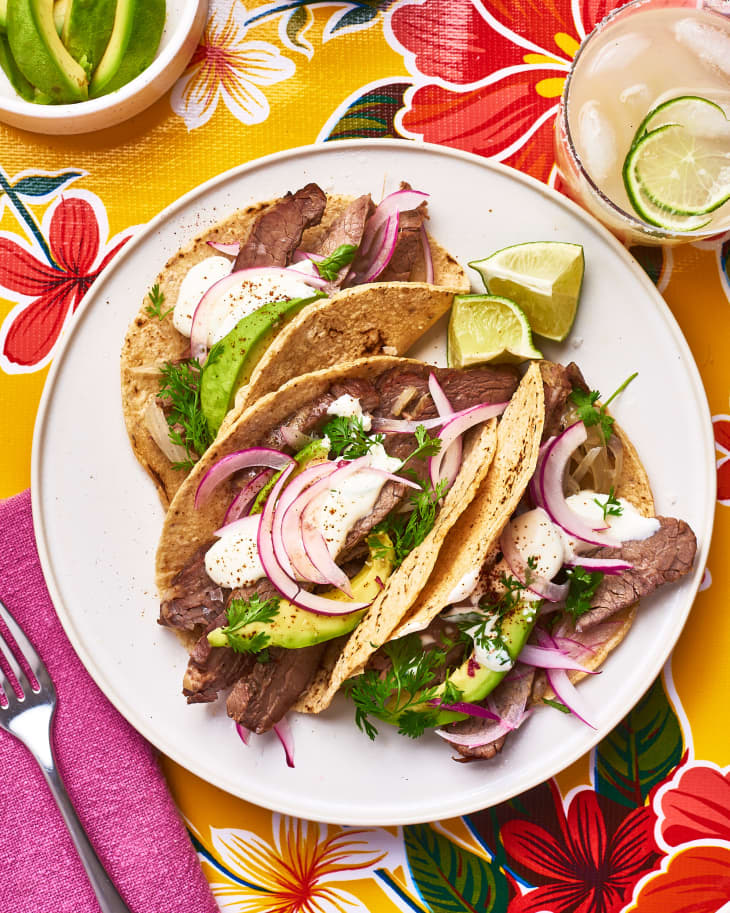 Recipe Classic Slow Cooker Margarita Fajitas The Kitchn