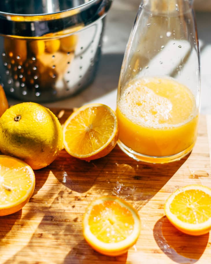 Gadget Review: Improve Your Drinks With These Top Citrus Juicers - Eater