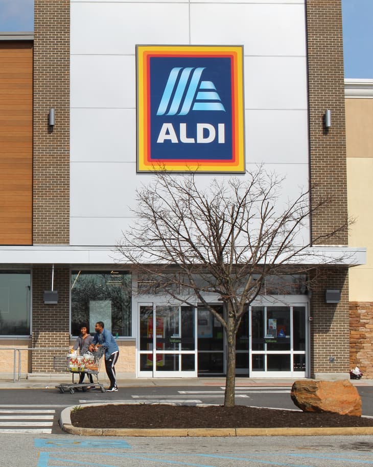 Wilmington, DE/USA - April 6, 2019: Aldi grocery store.