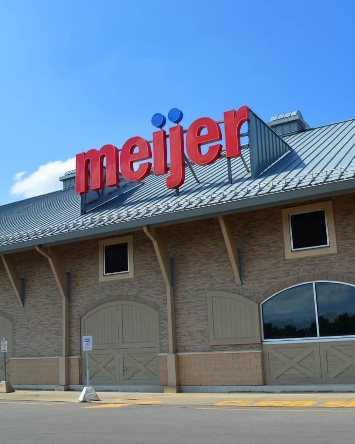 Is Meijer Open On Thanksgiving 2023 The Kitchn   Stock Shutterstock 1454465912 Crop