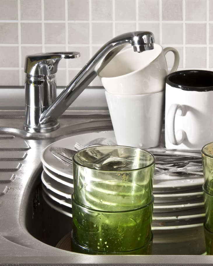 Simple Tips to Eliminate Kitchen Sink Smells When Dishwasher Runs