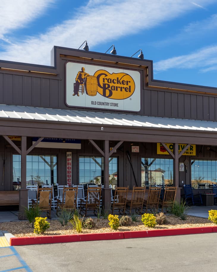 Cracker Barrel Is Giving Free Food If You Get Engaged on Valentine’s