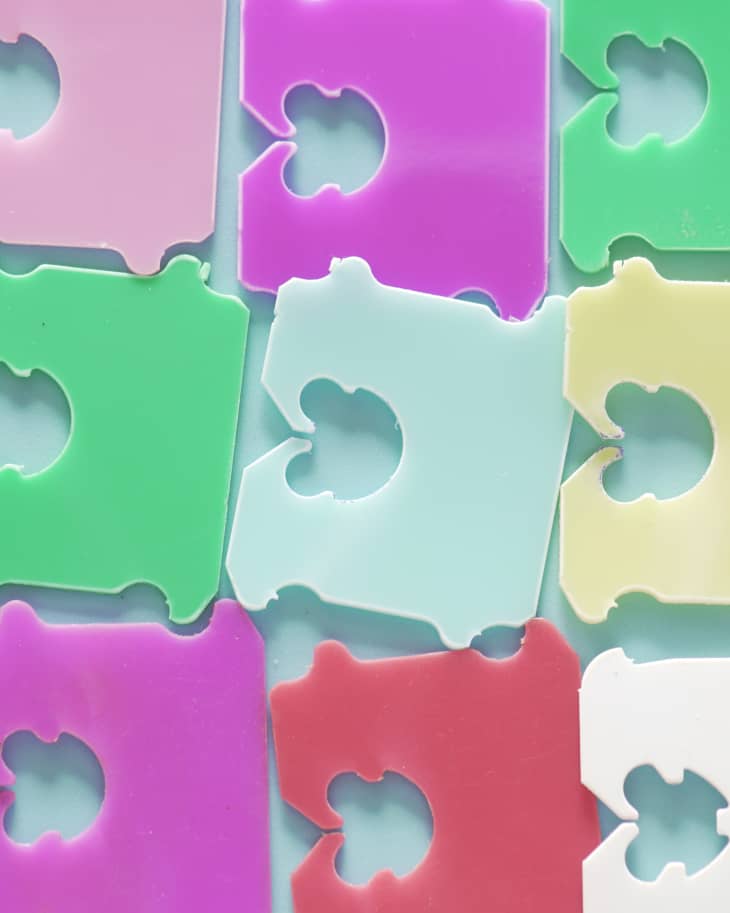 Yes, Those Colored Tags on Your Bread Loaves Actually Do Mean Something