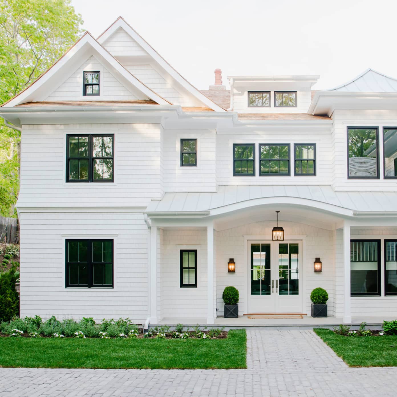 White House With Black Trim  White exterior houses, Black trim