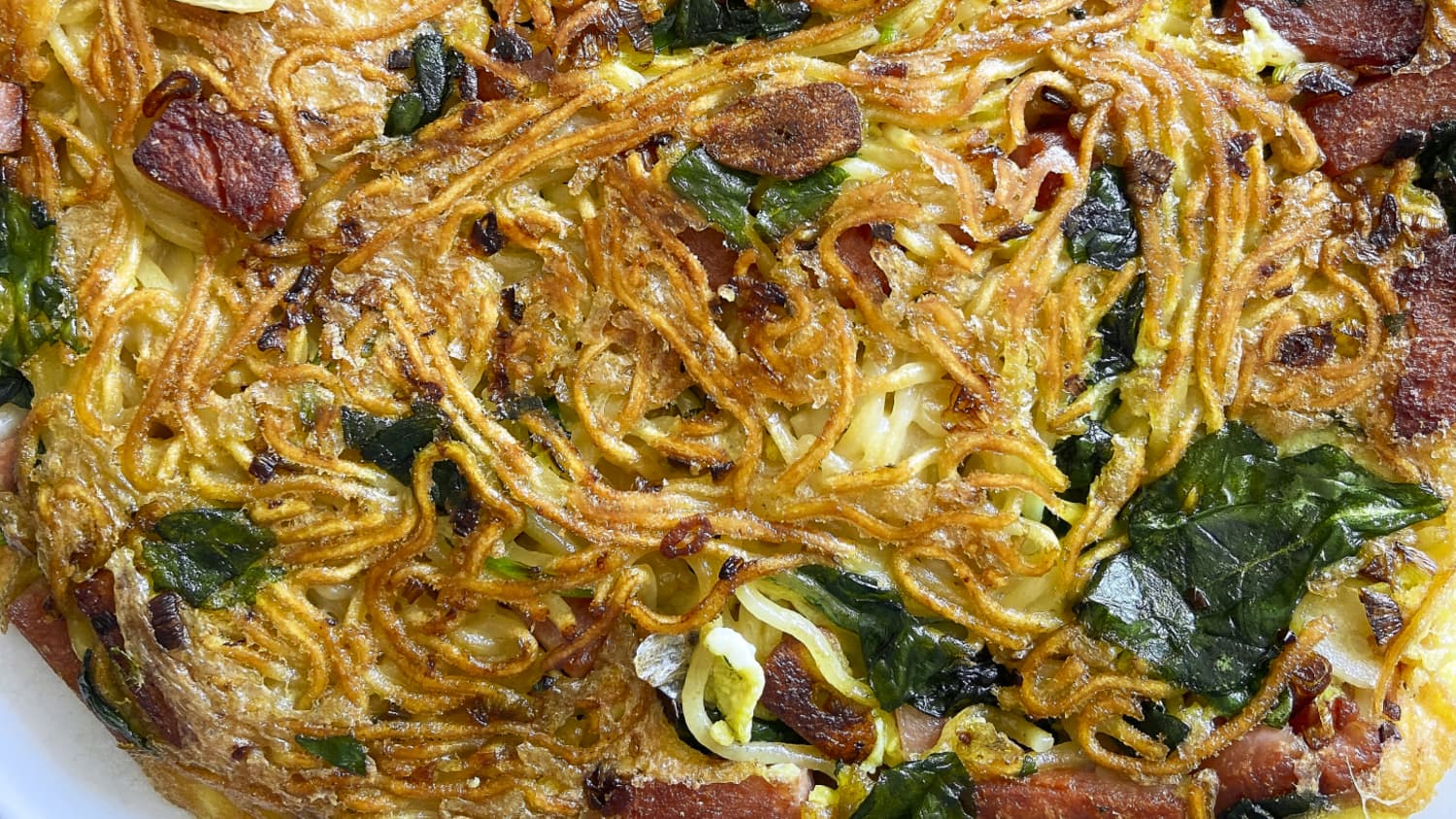 Crispy Ramen Omelet with Spam and Spinach Recipe-image