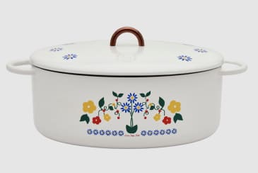 Great Jones Launched Limited-Edition Dutch Ovens With Lisa Says