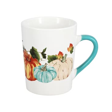 a 35-kg coffee mug YETI Rambler 35 oz Mug with Straw Lid