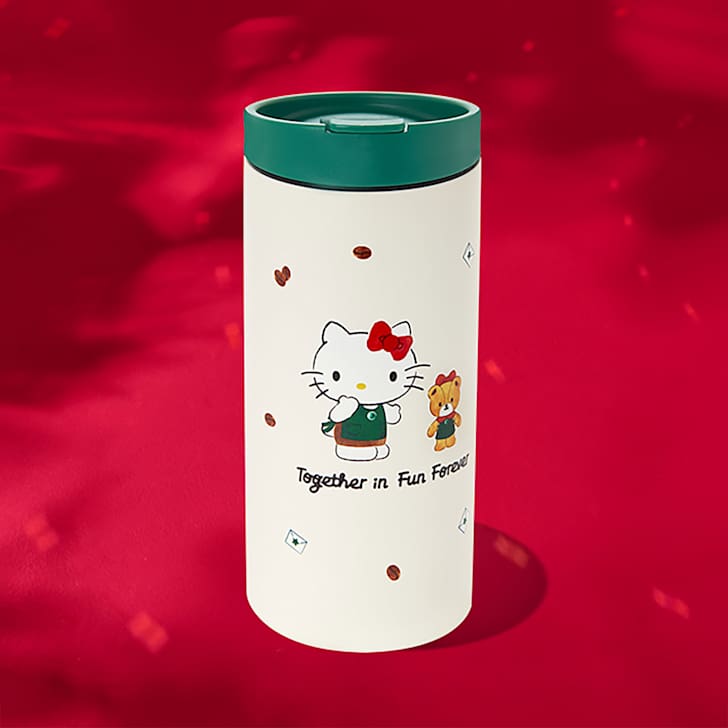 Starbucks' New Hello Kitty Cups Are Seriously Adorable | Dorm Therapy