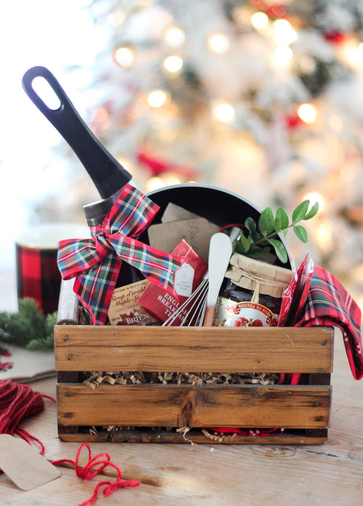Christmas gift top basket ideas