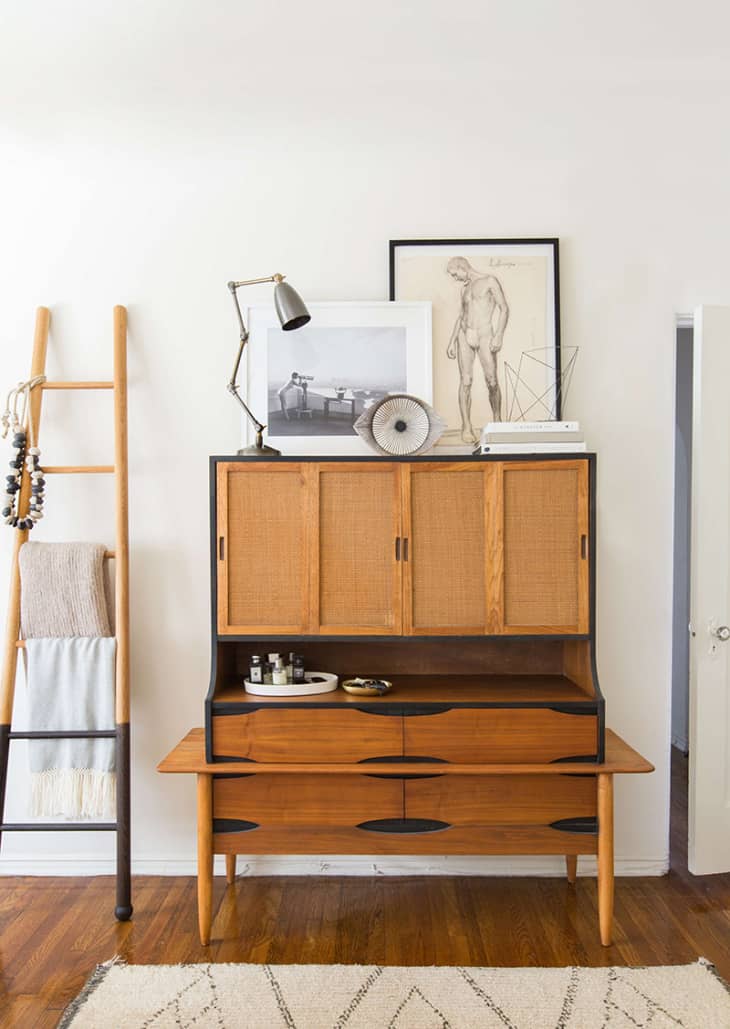 5 Furniture Resale Sites You Should Bookmark Now