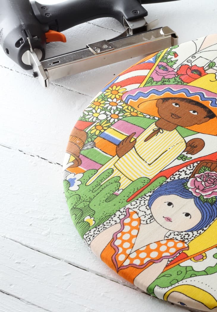 How to reupholster a seat pad top