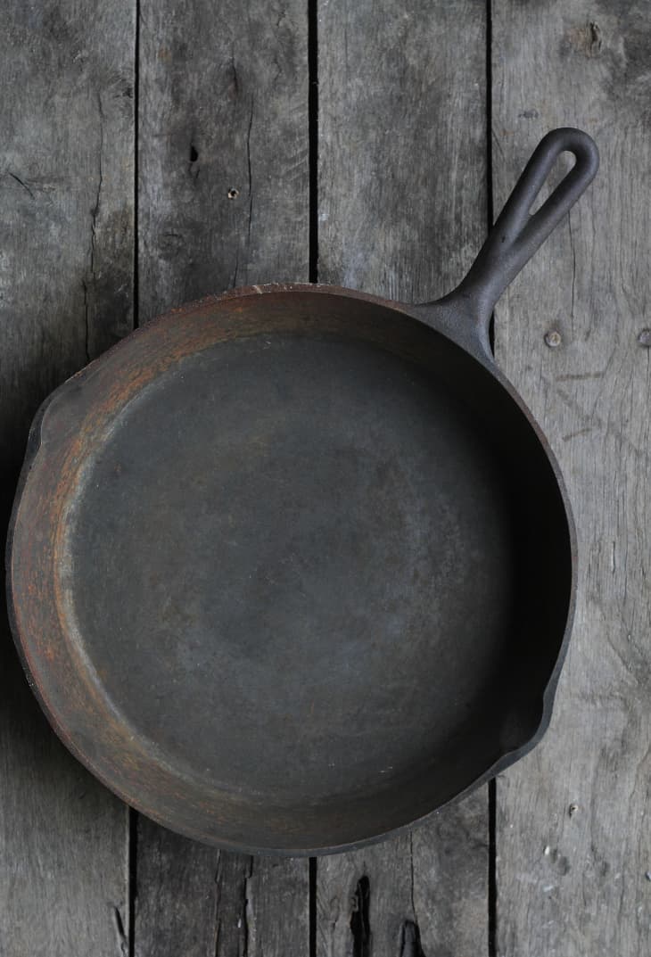 How to Remove Rust From Cast Iron