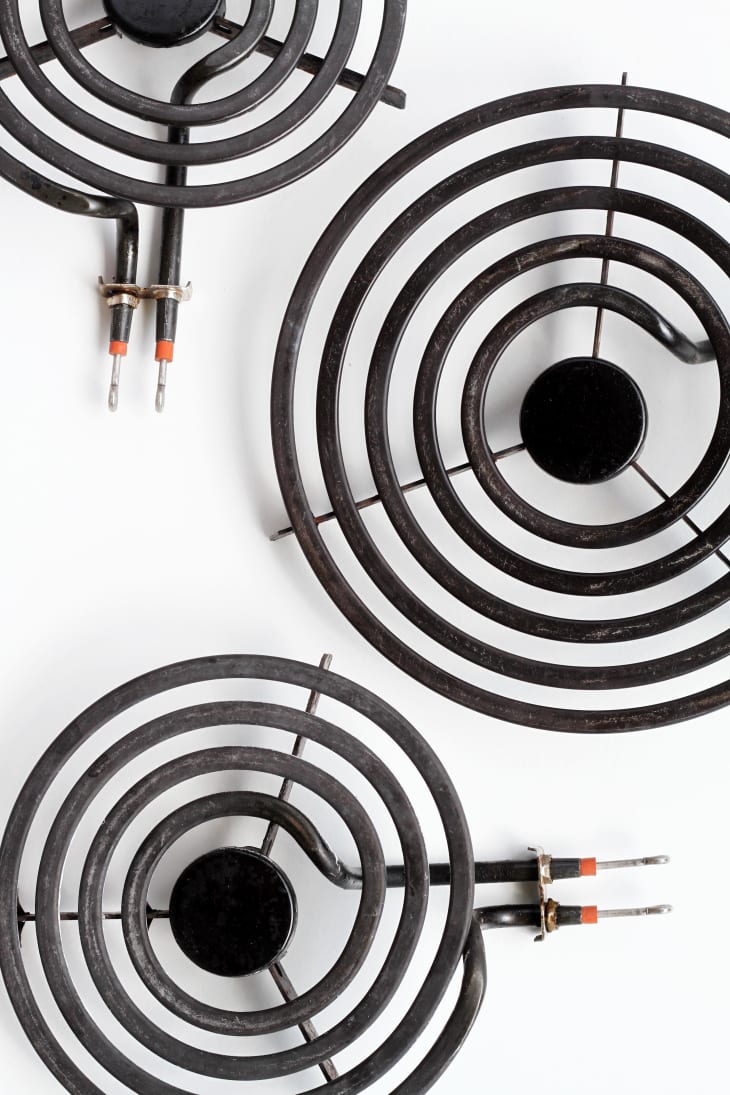 How to Clean Your Stove Burners