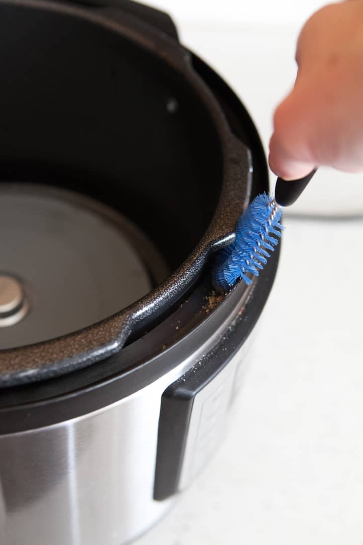 Best Ways to Remove Smell from Instant Pot Ring - Jenuine Home