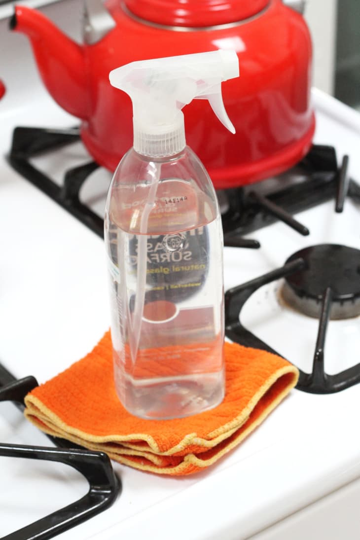 An Excellent Homemade 3-Ingredient All-Purpose Cleaner Apartment Therapy