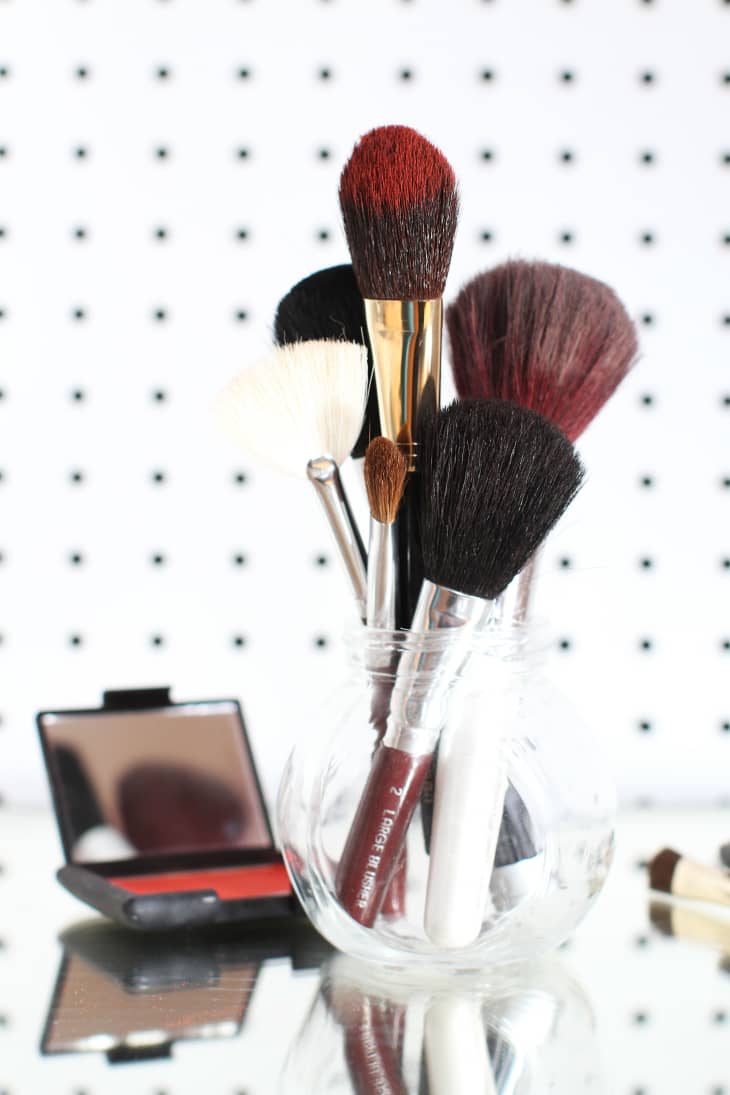 How to discount make makeup brushes