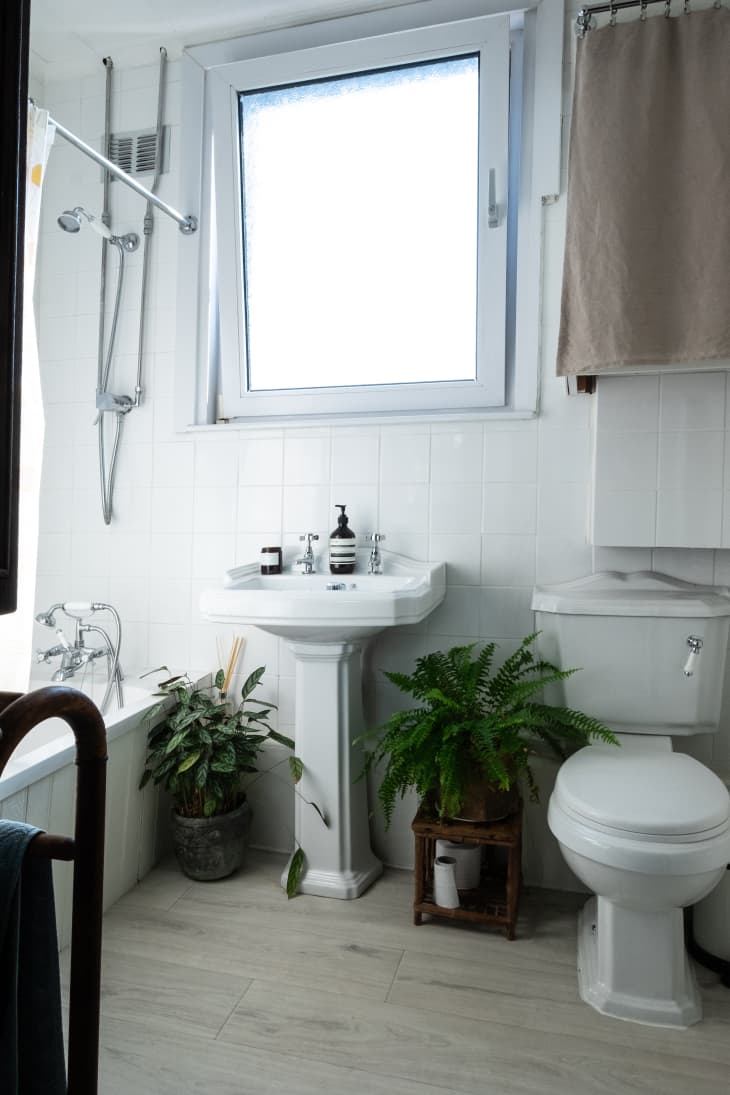 9 Frugal Ways to Keep Your House Cool Without A/C- Beat the summer heat and save money with these genius hacks! Discover frugal, practical ways to keep your house cool without cranking up the A/C. Perfect for anyone looking to lower their energy bills while staying comfortable all season long. | #FrugalLiving #CoolingHacks #SummerTips #SaveMoney #ACultivatedNest