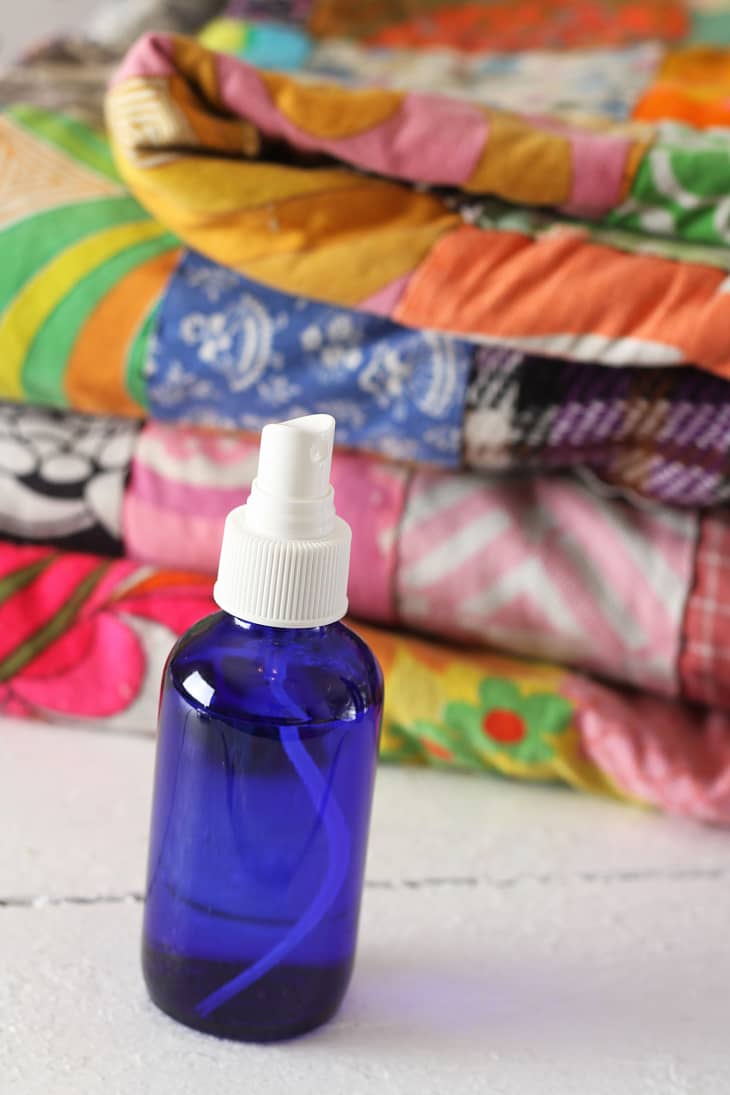 How to make shop a spray bottle