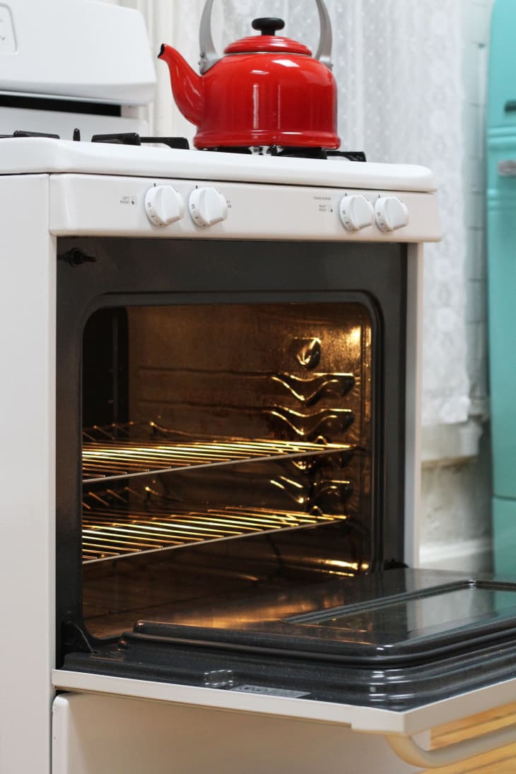 How To Clean an Oven Without Harsh Chemicals Apartment Therapy