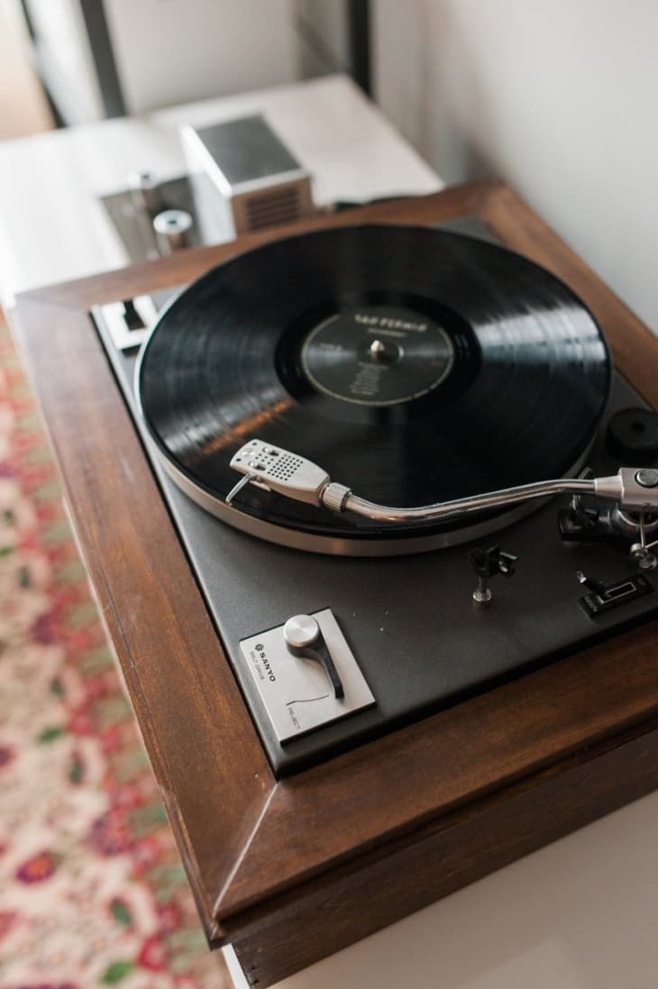 DIY Custom Record Player Resources Apartment Therapy