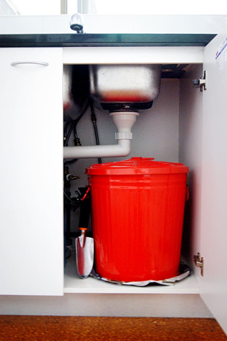 How To Make Your Own Indoor Compost Bin Apartment Therapy