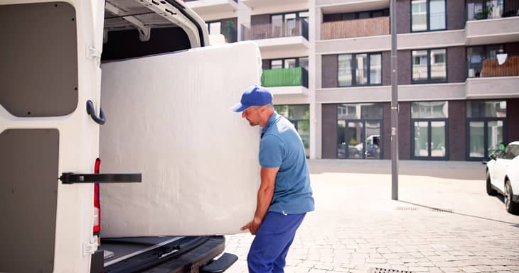 Mattress stores that deliver on sale and take old mattress
