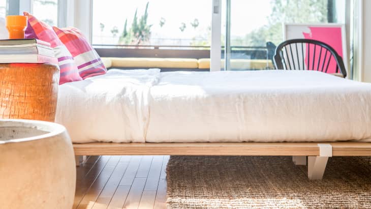 Same day delivery online furniture near me
