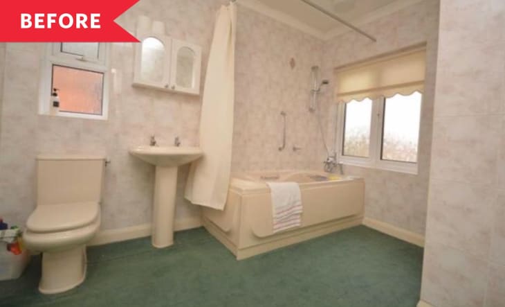 Beige bathroom with pedestal sink, toilet, bathtub, and green carpet.