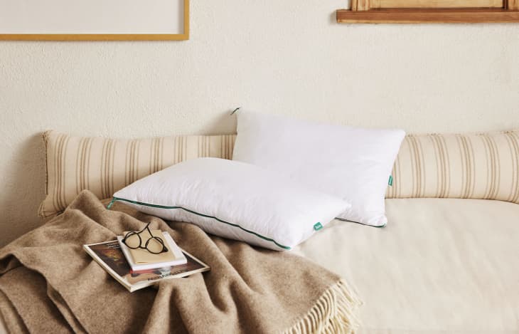 Marlow Pillow Review: An Antimicrobial, Adjustable Dream Companion