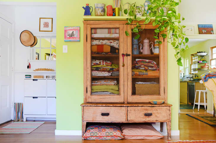 Repurposed Drawers into Wall Shelves - Knick of Time