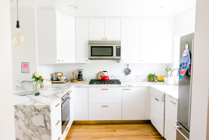 The Best Builder-Grade Kitchen Makeovers - Plus, Ideas to Steal