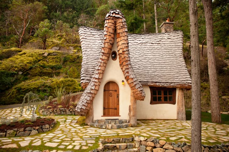 10 Cosy Fairytale Cottages You Can Rent