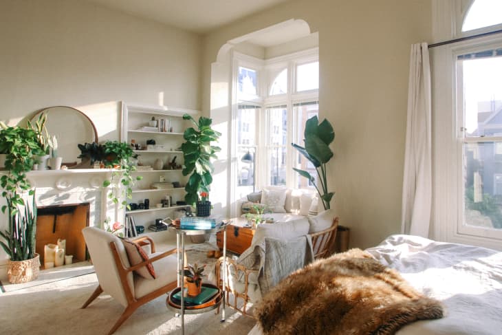 7 Ways to Keep Your Bedroom Comfortably Cool This Summer - The New