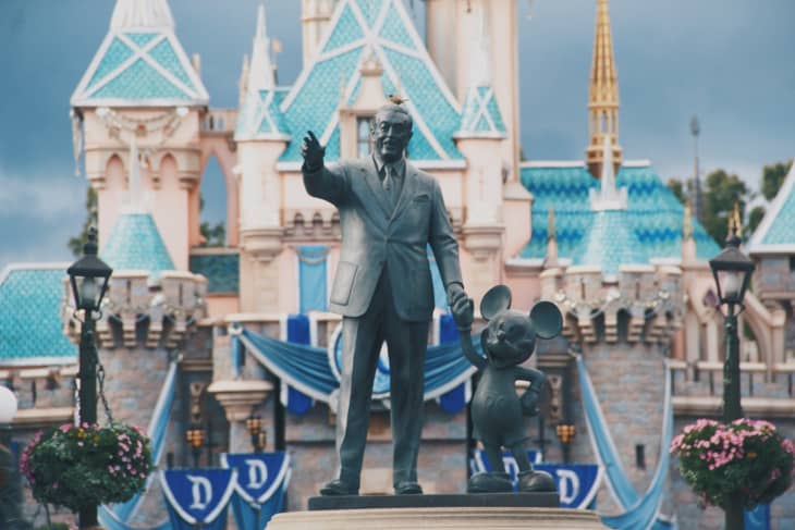 Disney World Has a 30-Step Trash Can Rule That You Can Use to