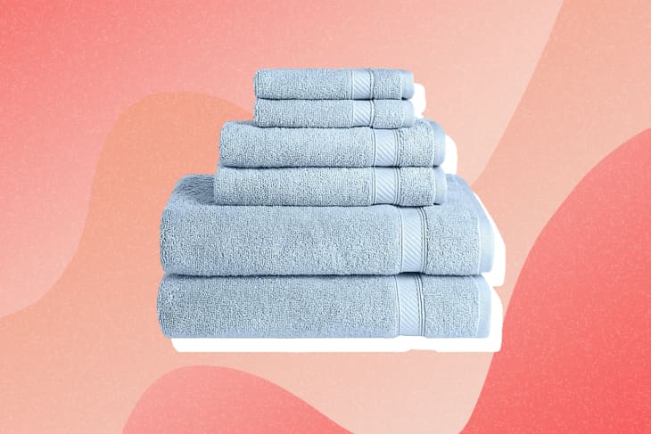 This 'Soft and Luxurious' Kitchen Towel Set Is Nearly 40% Off