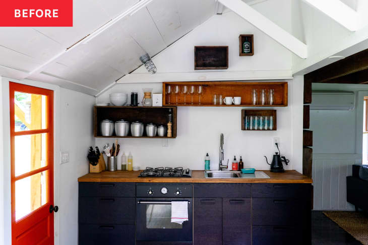 Kitchen before renovation