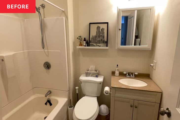 Neutral colored bathroom before renovation.