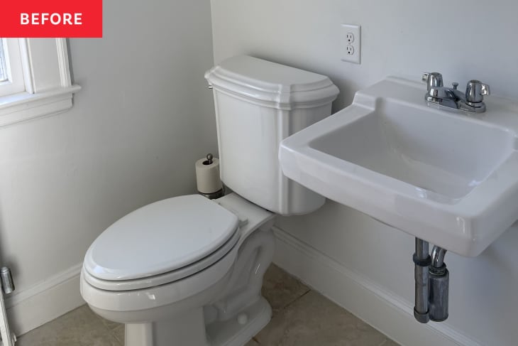 bathroom before makeover. White and gray plain room