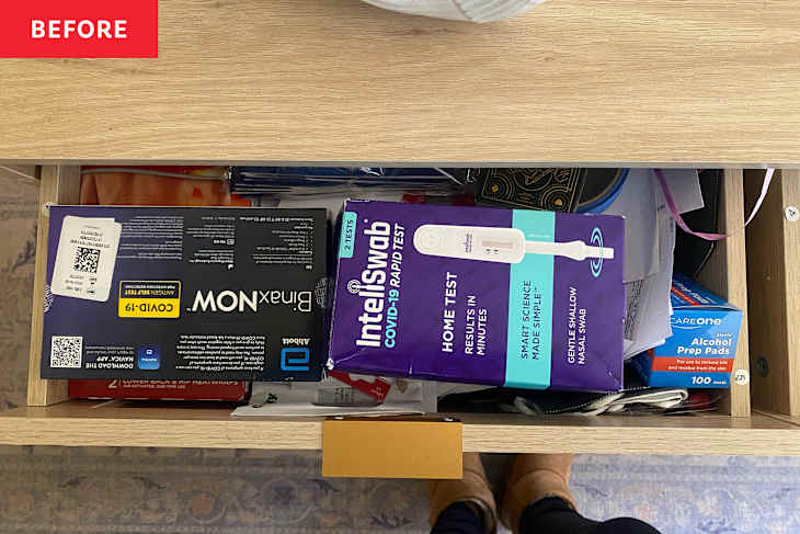 First aid items in drawer before using triangle organizational method.