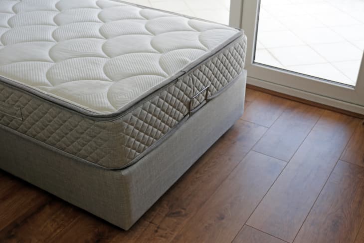 How to Move a Mattress Without Professional Movers