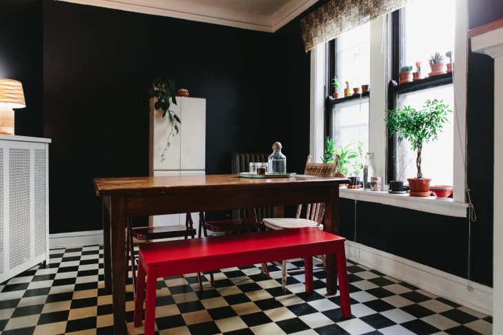 Design GIFs Using Red in Home Decor Apartment Therapy